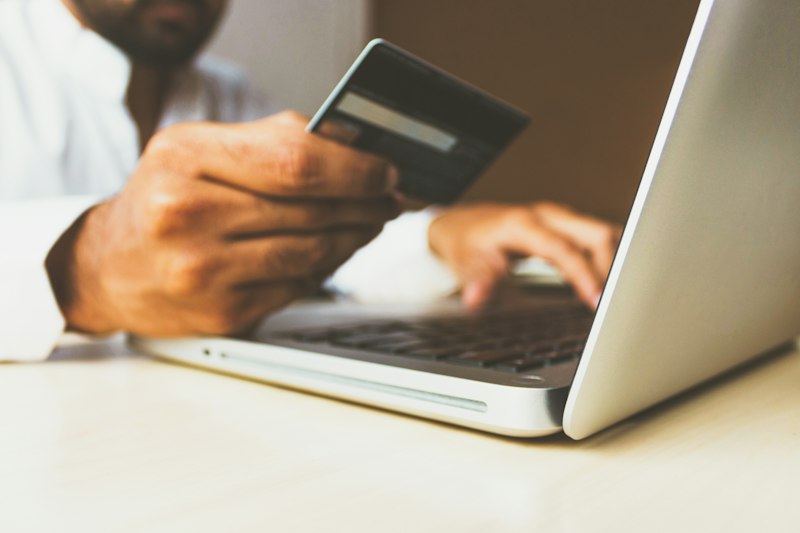 Smart Card Reader and Chip Authentication